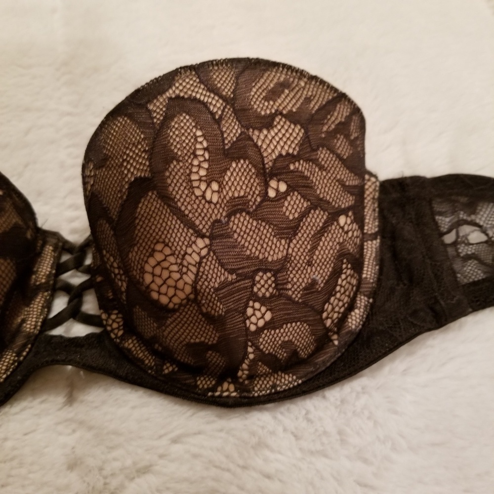 Victoria's Secret Strapless Black Lace Bra - Picture 6 of 8